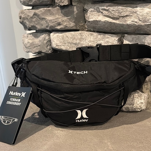 Hurley Terrain Crossbody/belt bag,water & scratch resistant,bungee,zip pockets - Picture 1 of 16